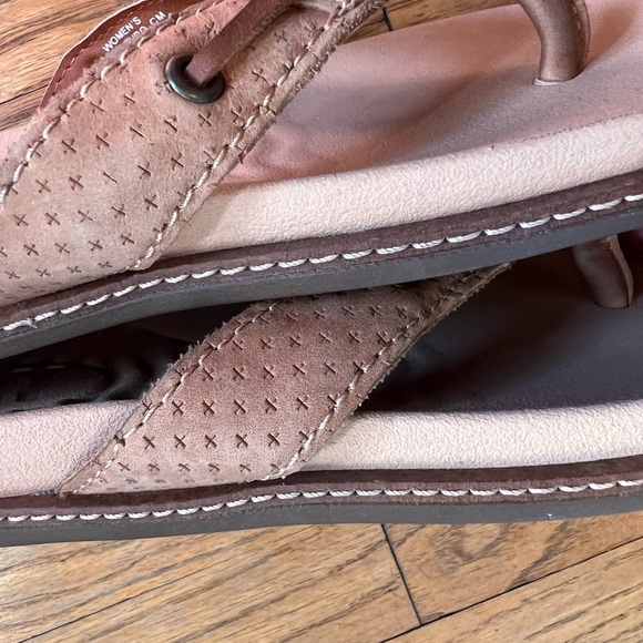 Womens Sperry boat sandals Flip flops tan leather size 7 plushwave - Picture 2 of 8